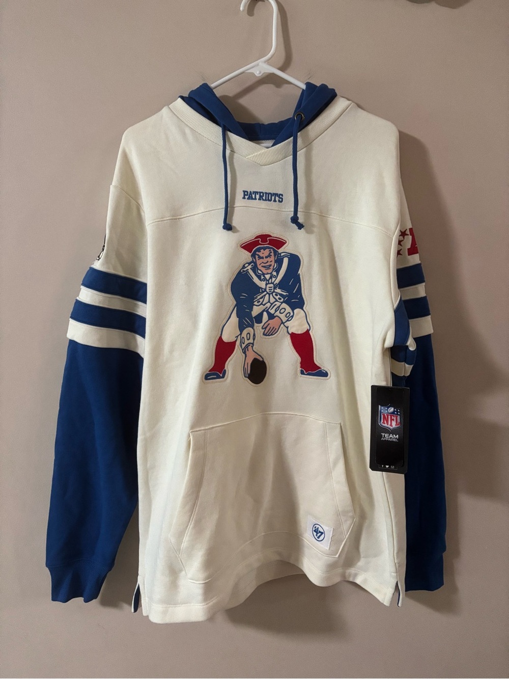 NFL New England Patriots Historic Split Zone, Cream and Blue Patriots Hoodie